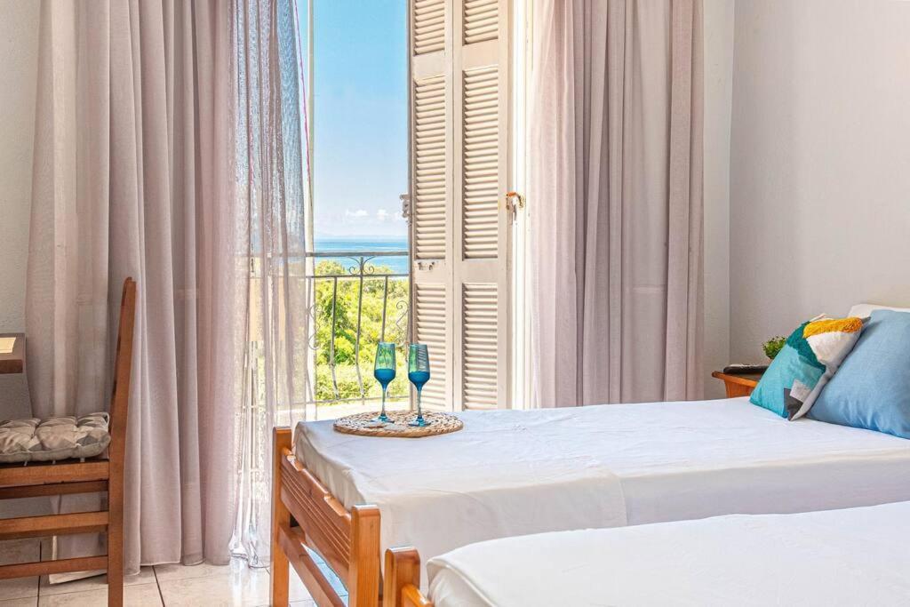 Blue Maraci 2 - Sea View, Kitchen, Beach Access Apartment Himare Ngoại thất bức ảnh
